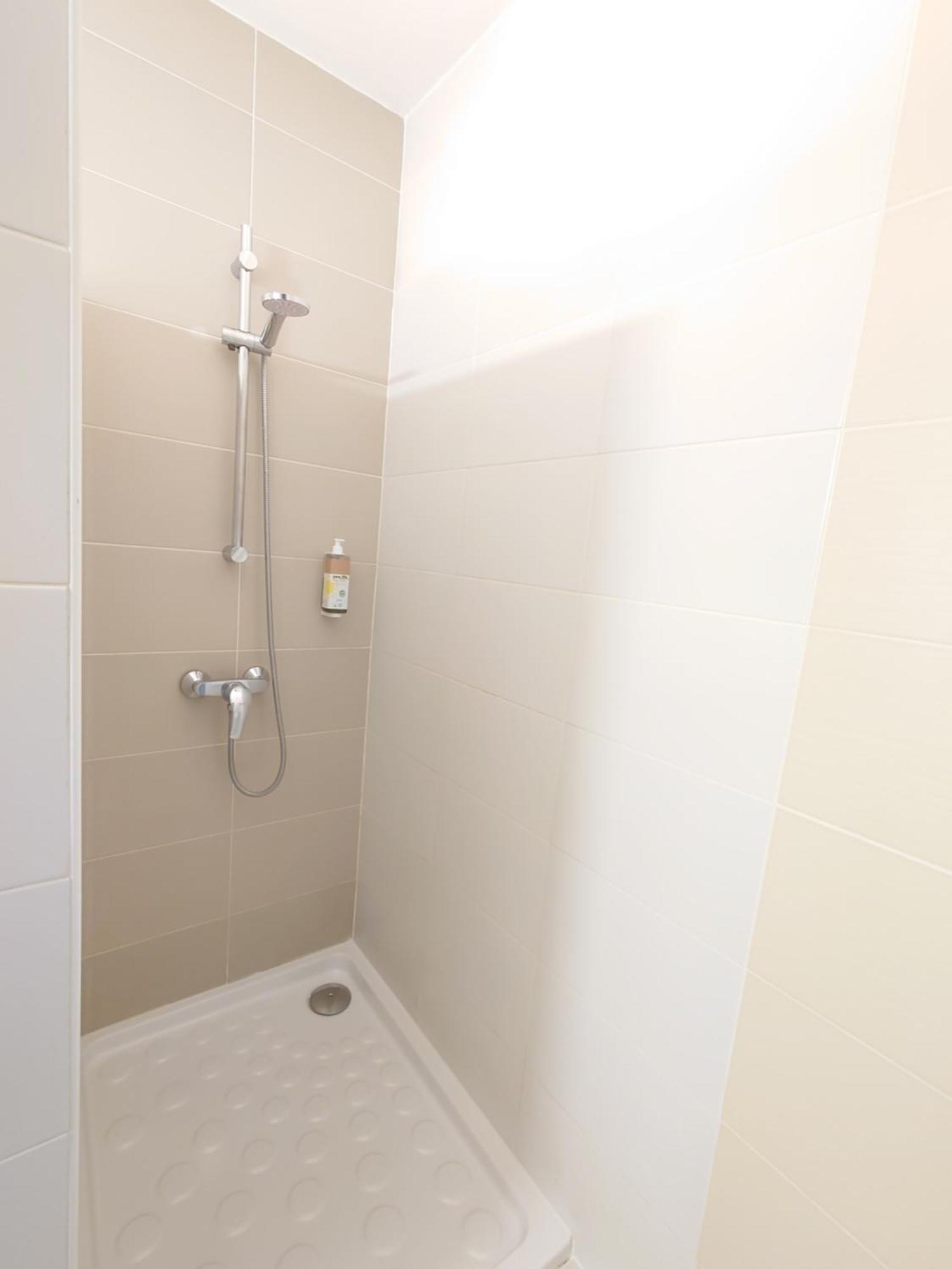 Greet Hotel Grenoble Centre Gare Экстерьер фото
