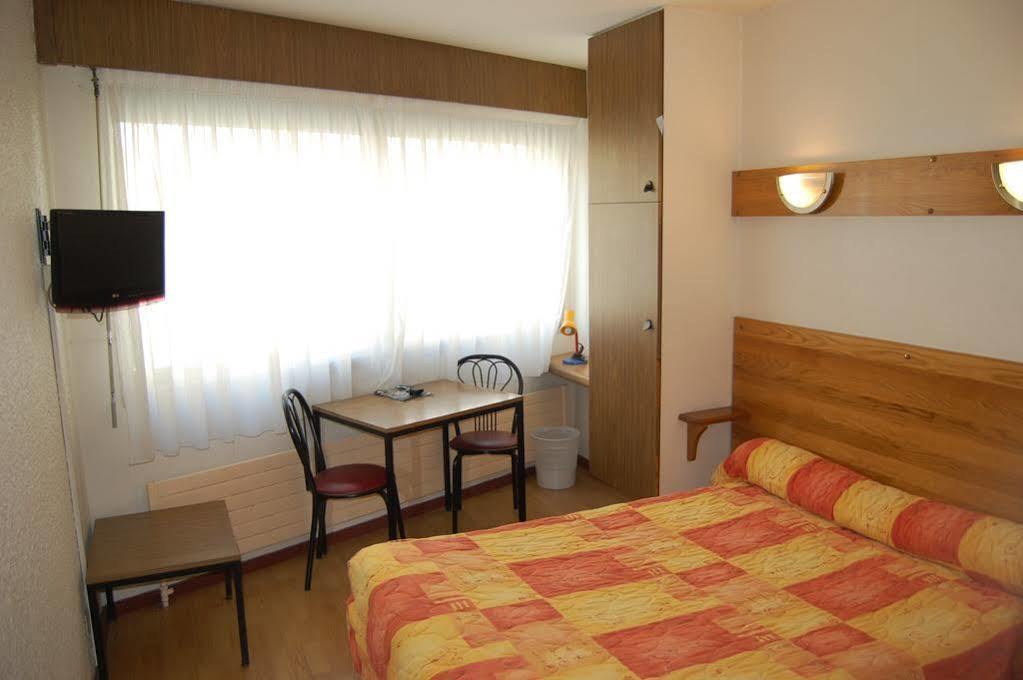 Greet Hotel Grenoble Centre Gare Экстерьер фото